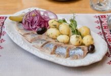 Колорит национальной кухни: заведения Одессы, где готовят украинские блюда