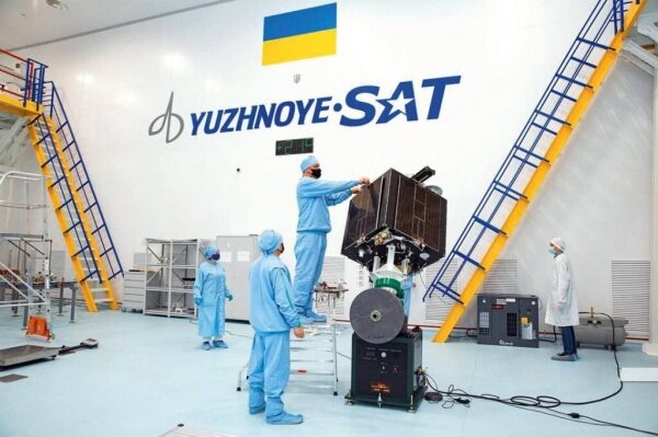 Украина запустила &laquo;Сич-2-30&raquo;: как собирали спутник и на что он способен