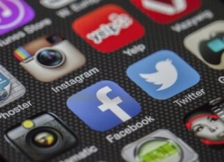 Украинцы могут остаться без Facebook и Instagram
