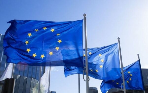 Украину покинули уже 3 миллиона человека: в какие страны они уезжают