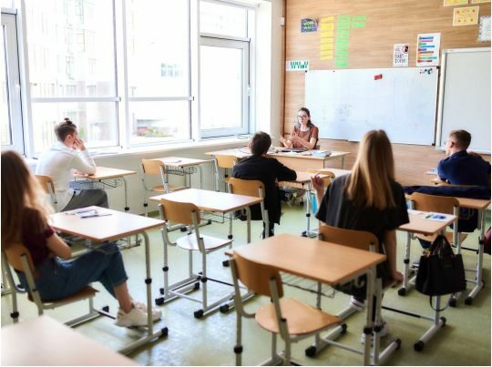Сім&rsquo;я повернулась в&nbsp;Україну: як&nbsp;зарахувати дитину до&nbsp;школи