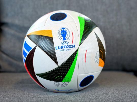 Збірна України зіграє на&nbsp;Євро-2024 &laquo;найрозумнішим&raquo; м'ячем (фото, відео)