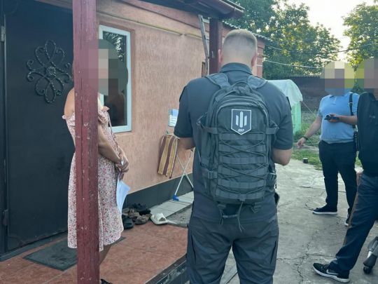 Прибуткова справа: працівники ДСНС та&nbsp;нацгвардієць організували бордель на&nbsp;Дніпропетровщині