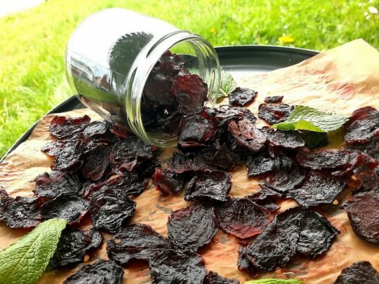 Делікатесний в&rsquo;ялений буряк: готується дуже просто
