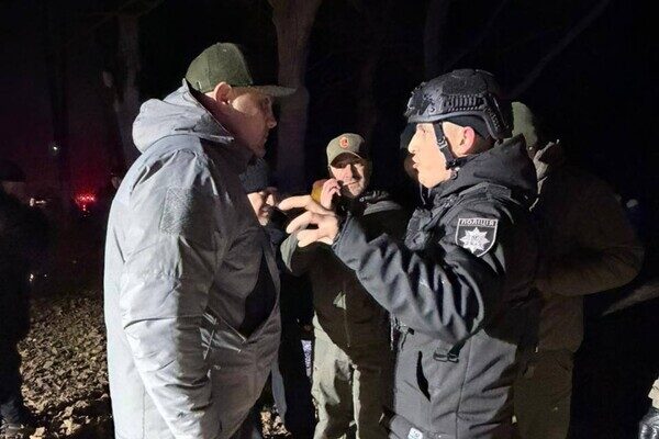 В Одессе БпЛА попали в многоэтажки: среди пострадавших дети, в том числе младенец