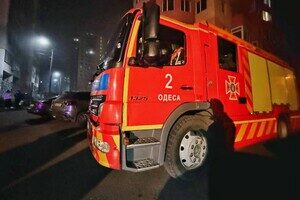 Вечерний обстрел Одессы: под ударом оказались жилые дома