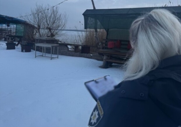 В Одесском районе трое детей провалились под лед: подробности от полиции