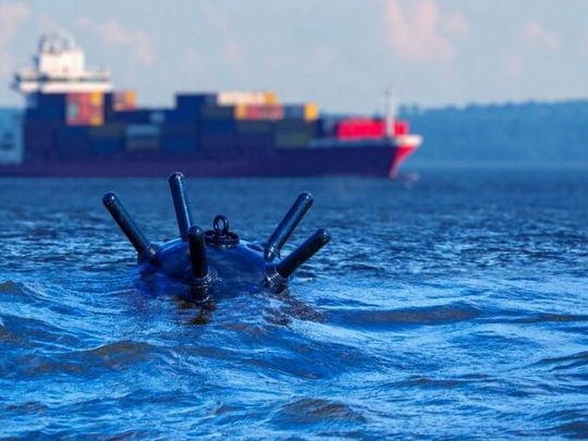 Ормузька протока під загрозою: флот США розпочав операцію проти морських мін Ірану