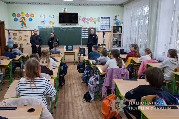Школу на Одесчине посетил мобильный класс: чему учили детей