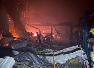 Россияне ударили по жилым домам и порту в Одесской области: есть погибшие и раненые